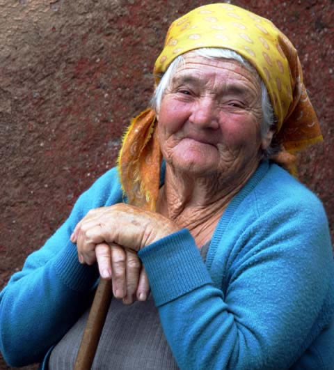 old-woman-madeira.jpg